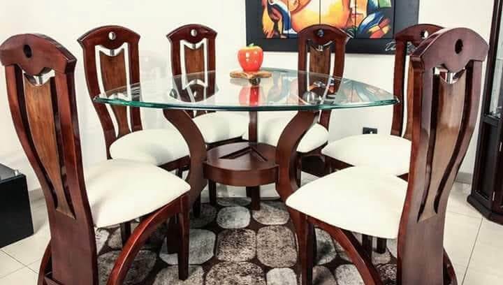 Comedor moderno de madera